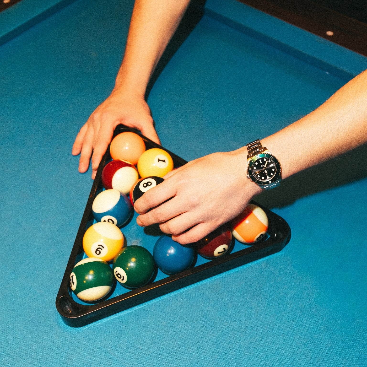 Pivot Black - Green Bezel